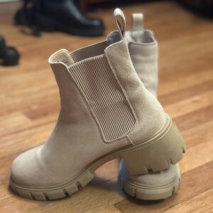 Steve Madden Brontey Chelsea Boot